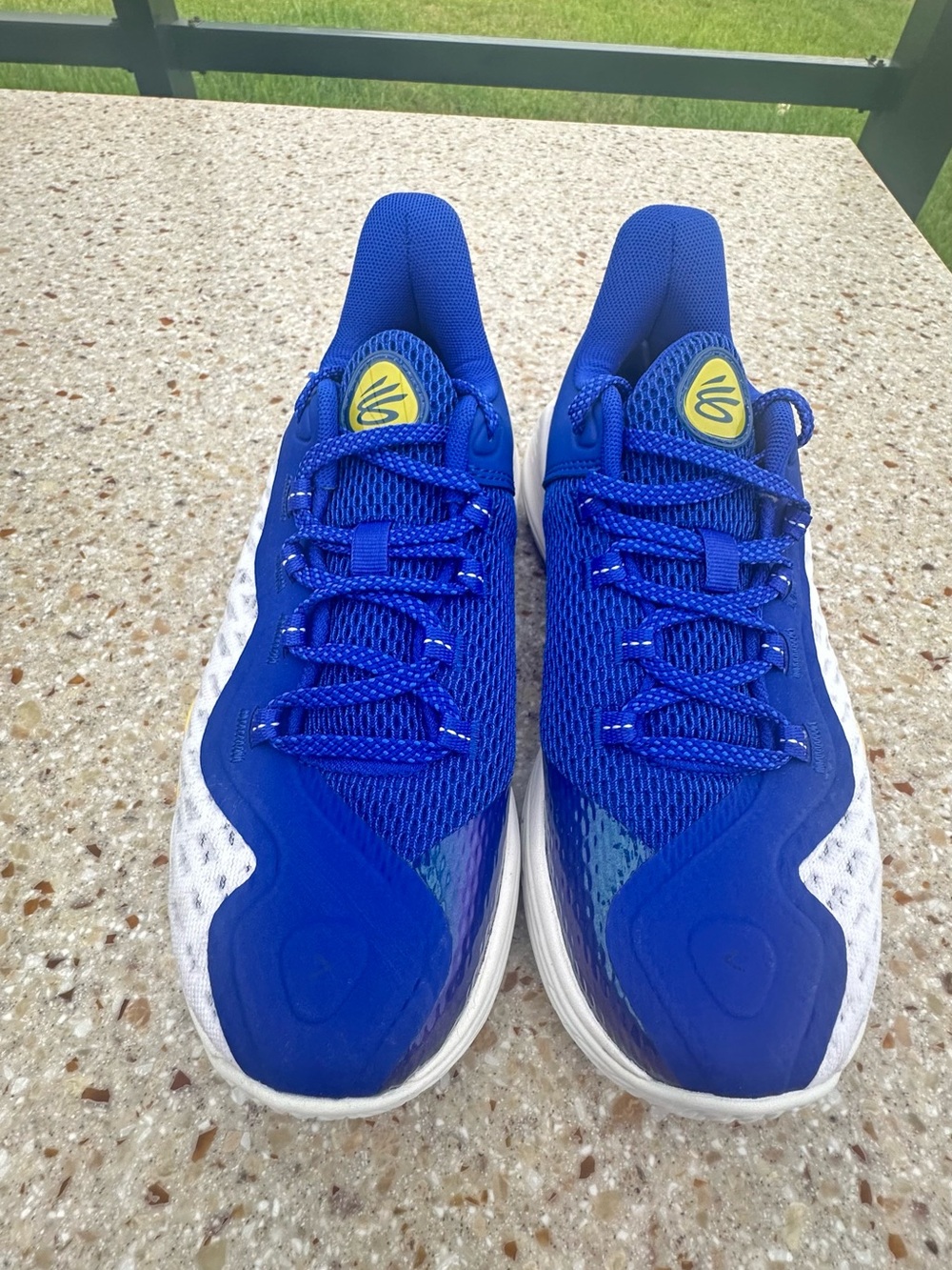 Under Armour Curry 11 "Dub Nation" basketball shoes  Sz 7Y